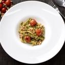 Tagliatelle con pesto y cherrys